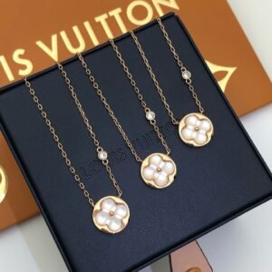 Monogram Pearl Glow Necklace