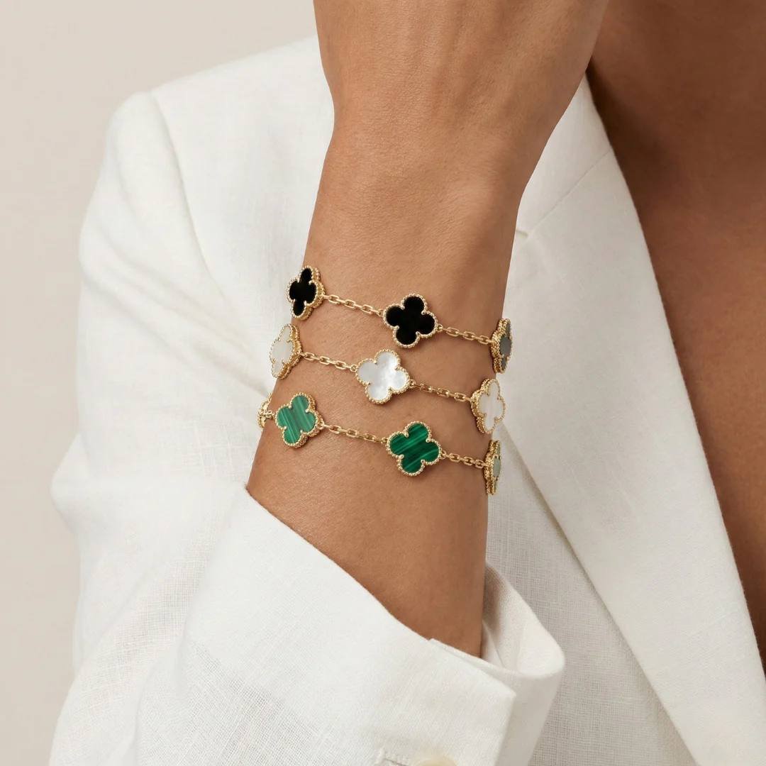 Clover Classic Golden Bracelet - Imagen 2