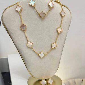 Clover White Luxe Set